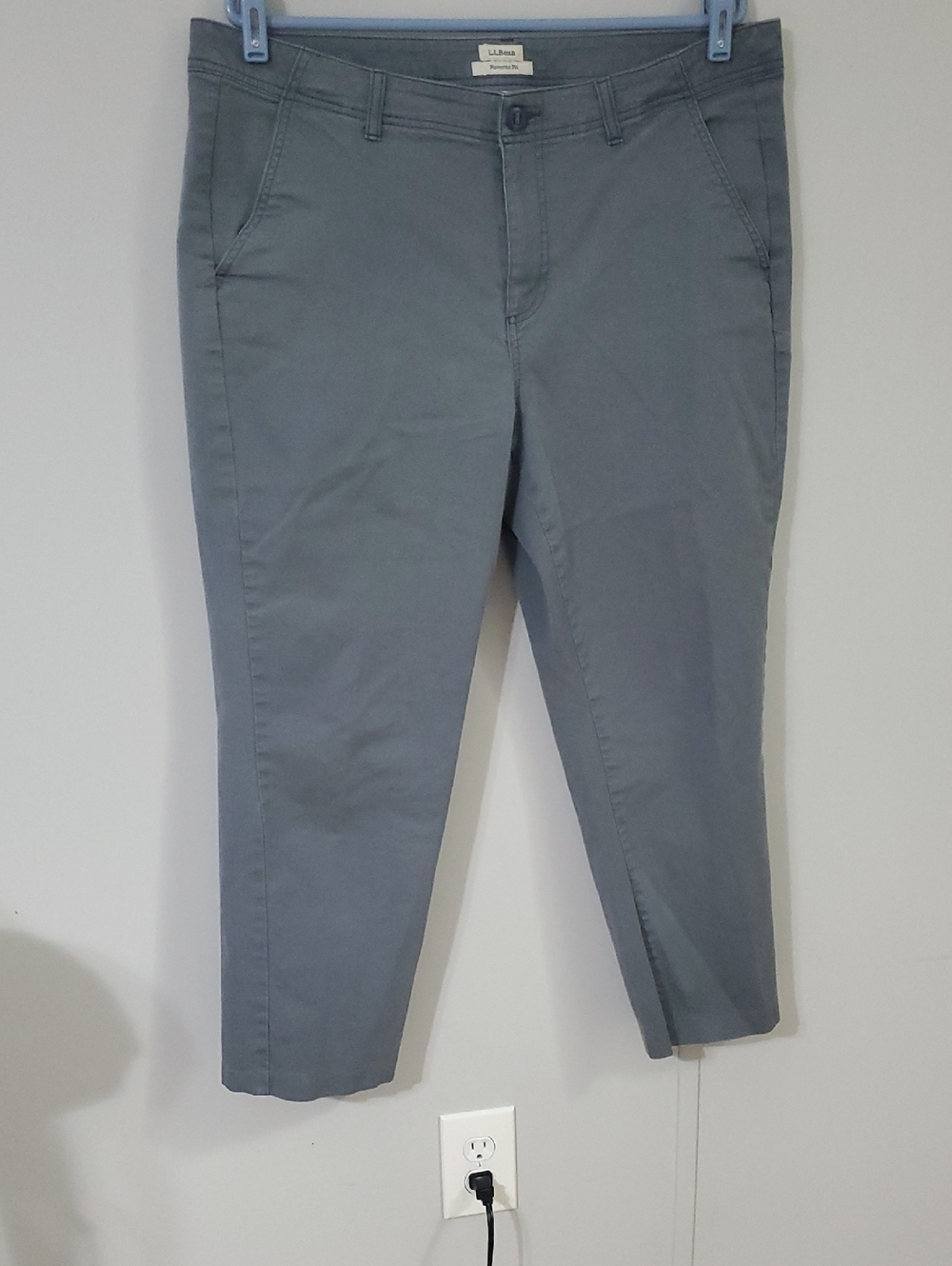 L.L. Bean Women’s Slate Gray Chino Pants"Favorite Fit" 16 PET